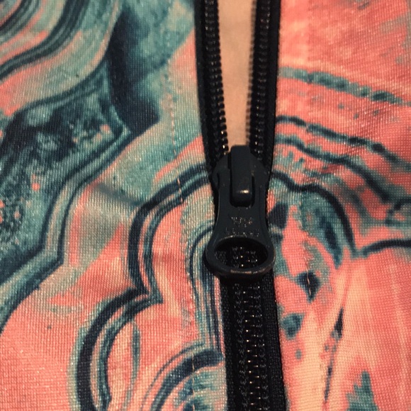 Adidas sweater for sale now! - Picture 5 of 6